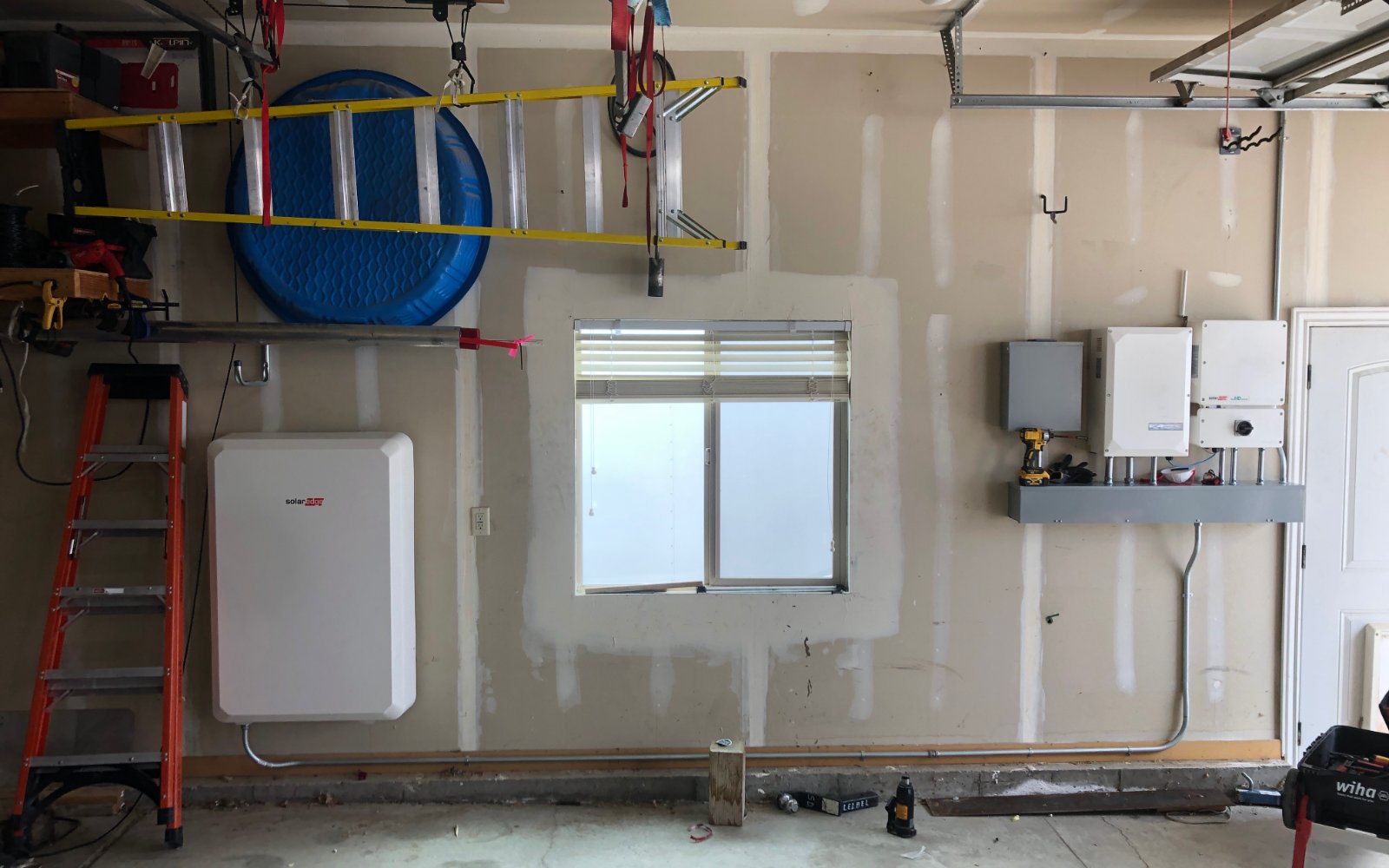 Garage service and storage